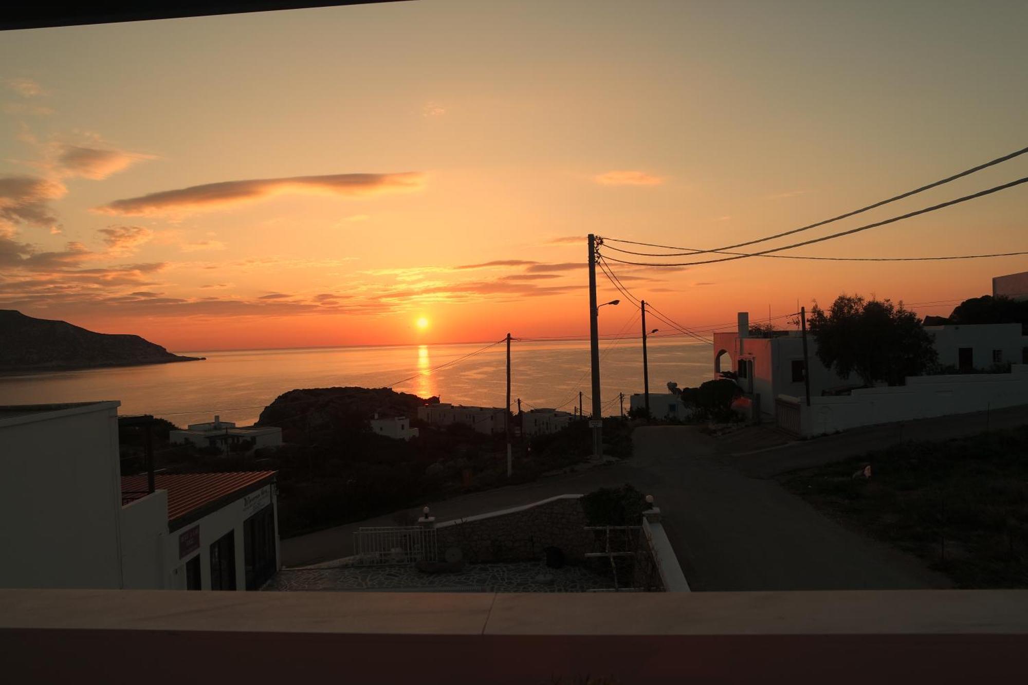 Sea View Apartment Kárpathos Eksteriør bilde