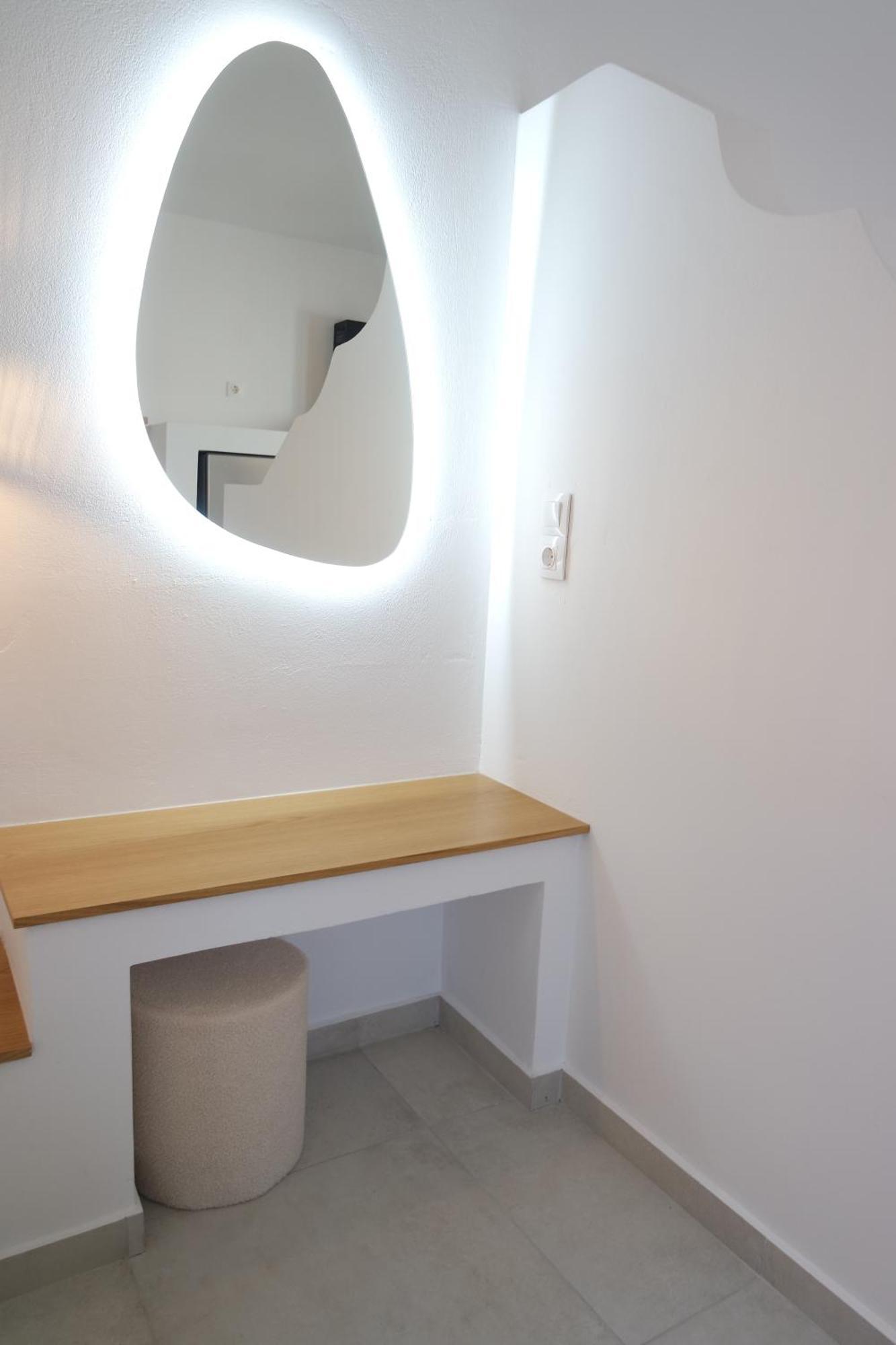 Sea View Apartment Kárpathos Eksteriør bilde